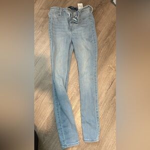 Girls hollister jeans